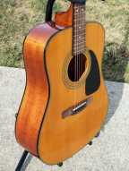 3_fender_acoustic_guitar.jpg